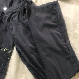 Wonderwink scrub set